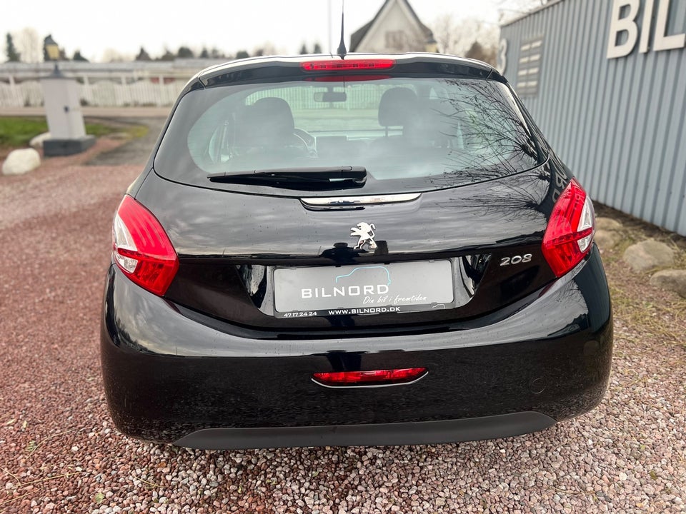 Peugeot 208 1,2 VTi Active 5d