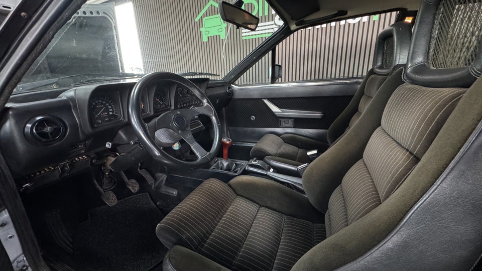 Alfa Romeo GTV 2,0 3d