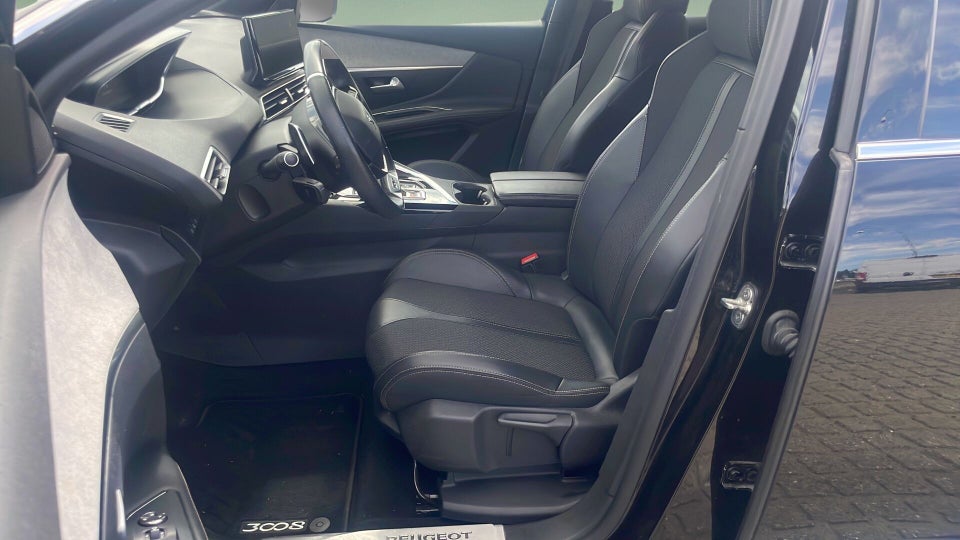 Peugeot 3008 1,6 Hybrid Active Pack EAT8 5d