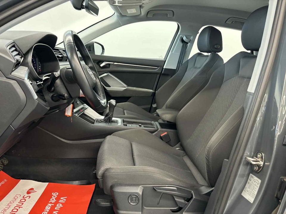 Audi Q3 45 TFSi e Attitude plus S-tr. 5d