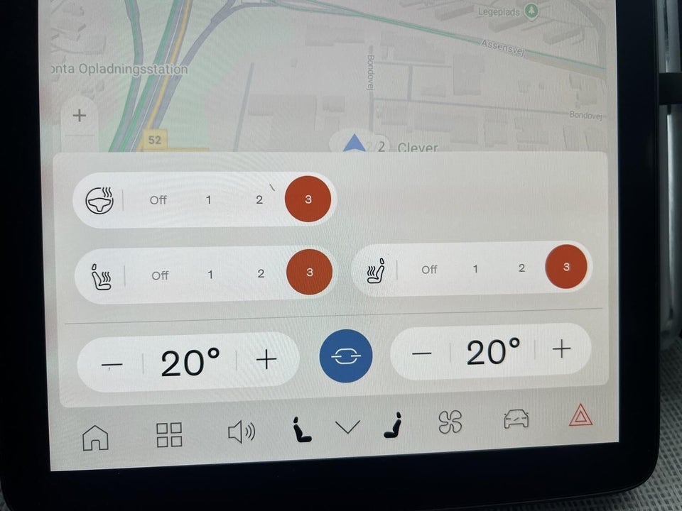 Volvo EX30 Extended Range Plus 5d