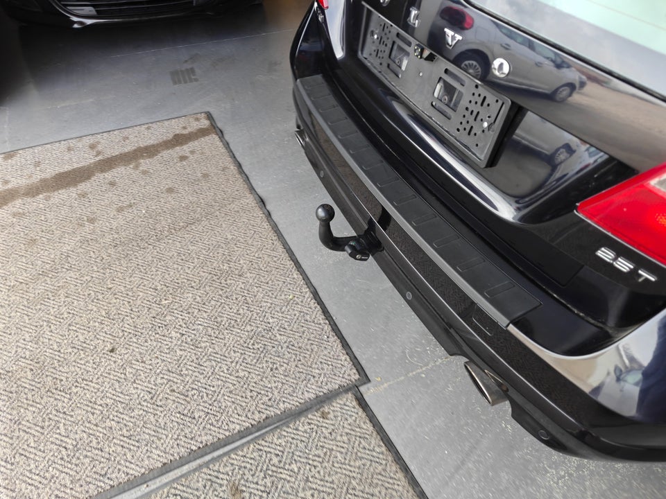 Volvo V70 2,5 T Momentum 5d
