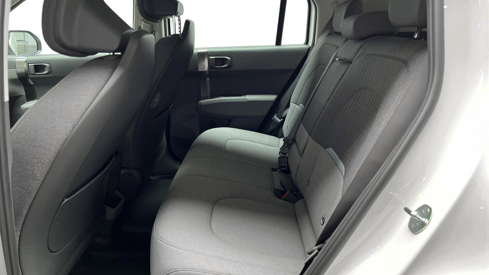 Kia EV3 58 Standard Range Access 5d