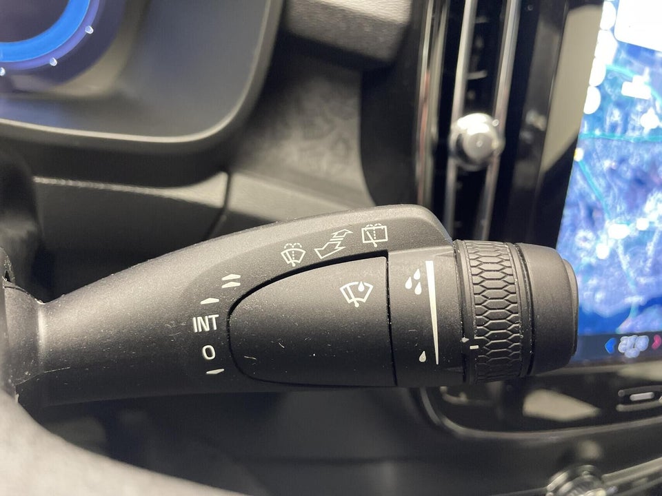 Volvo XC40 ReCharge Extended Range Core 5d