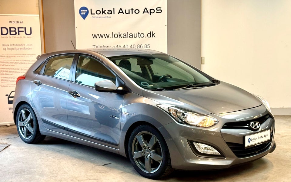 Hyundai i30 1,6 GDi Style Eco 5d
