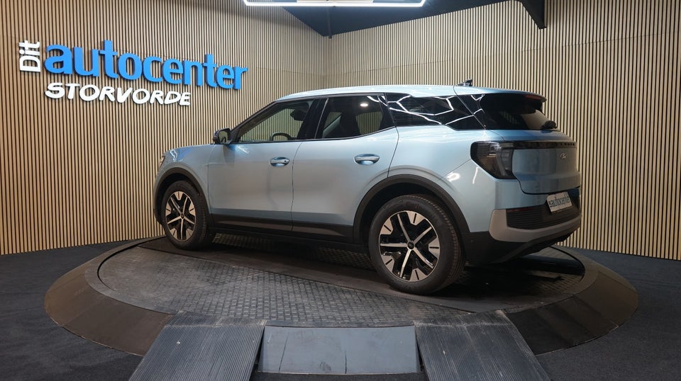 Ford Explorer 79 Select Extended Range AWD 5d