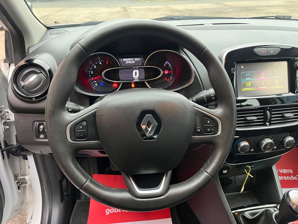 Renault Clio IV 1,5 dCi 90 Zen 5d