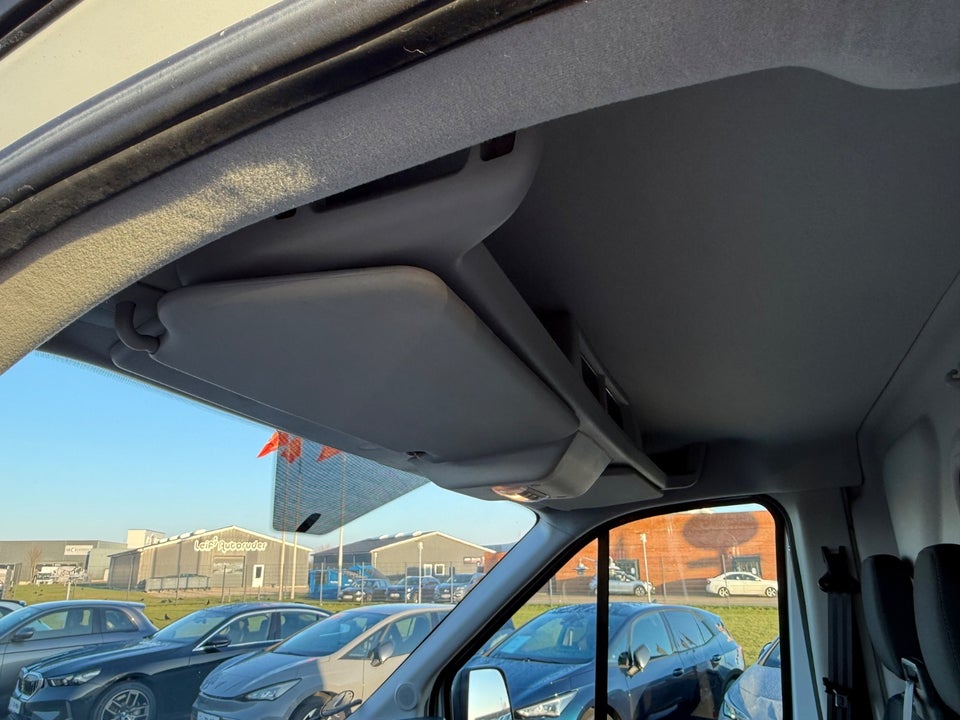 Ford Transit 350 L2 Van 2,0 TDCi 130 Trend H3 FWD