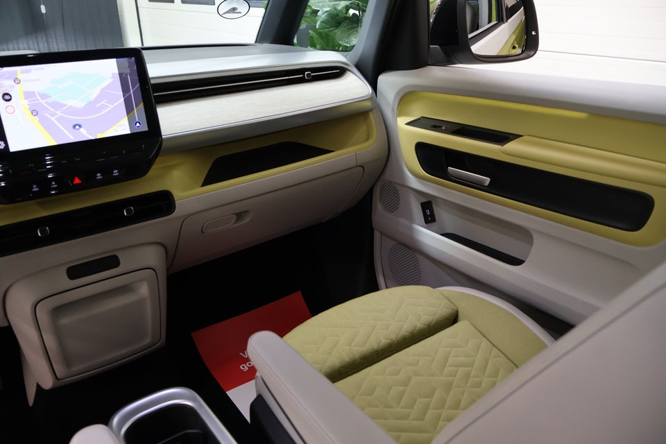 VW ID. Buzz 77 Pro SWB 5d