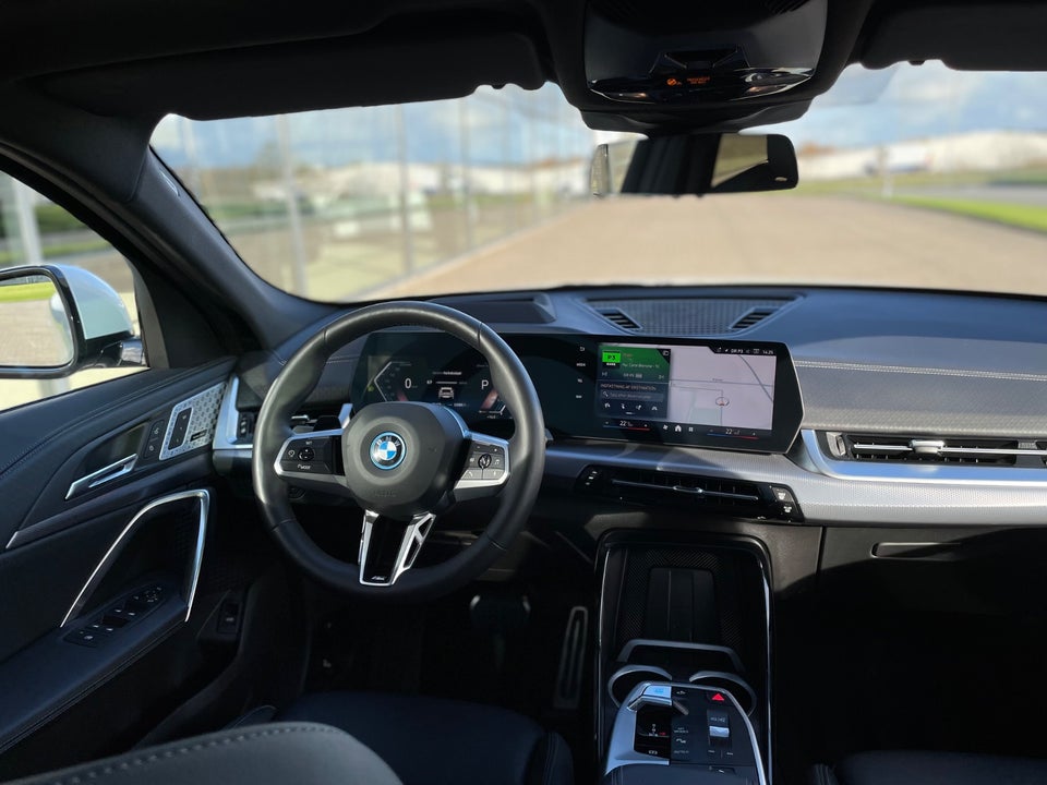 BMW iX2 xDrive30 M-Sport 5d