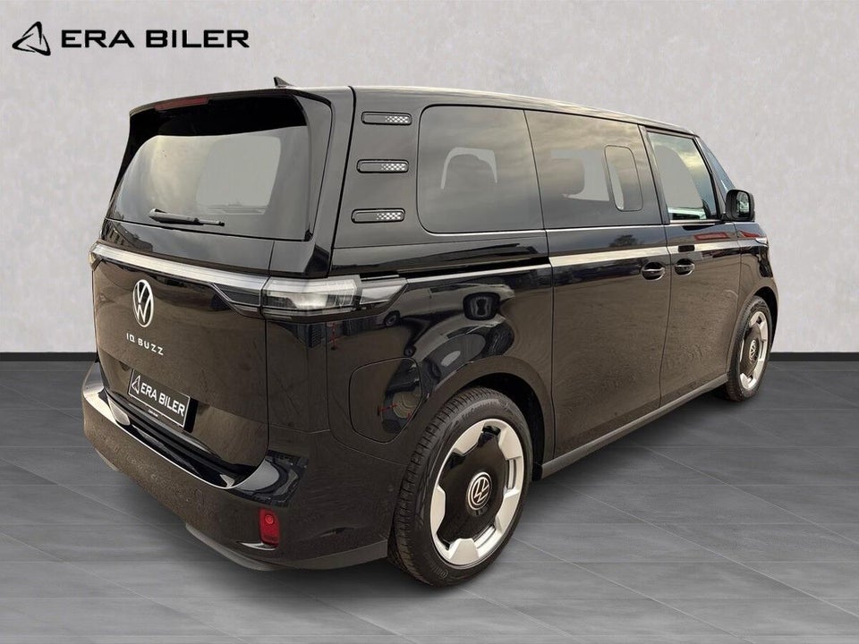 VW ID.Buzz 77 Pro SWB 5d