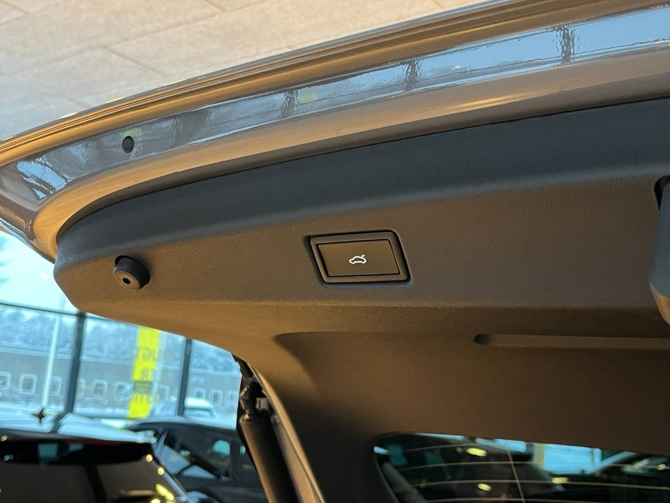 VW ID.7 77 Style+ Tourer 5d