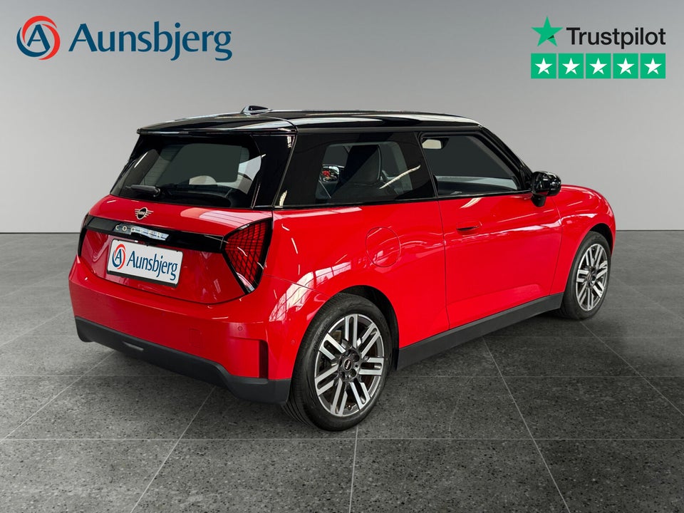 MINI Cooper E Classic Trim S 3d