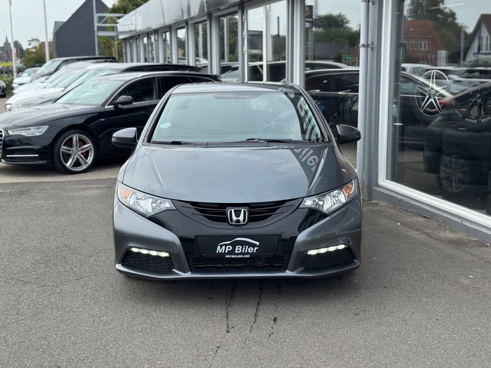 Honda Civic 1,8 i-VTEC Sport 5d