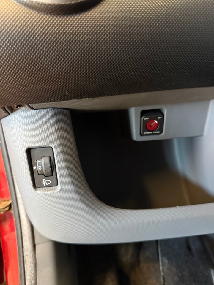 Peugeot 107 1,0 Comfort 5d