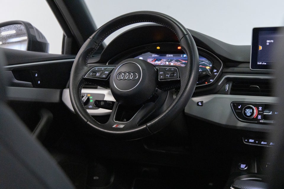 Audi A4 40 TFSi S-line Avant S-tr. 5d