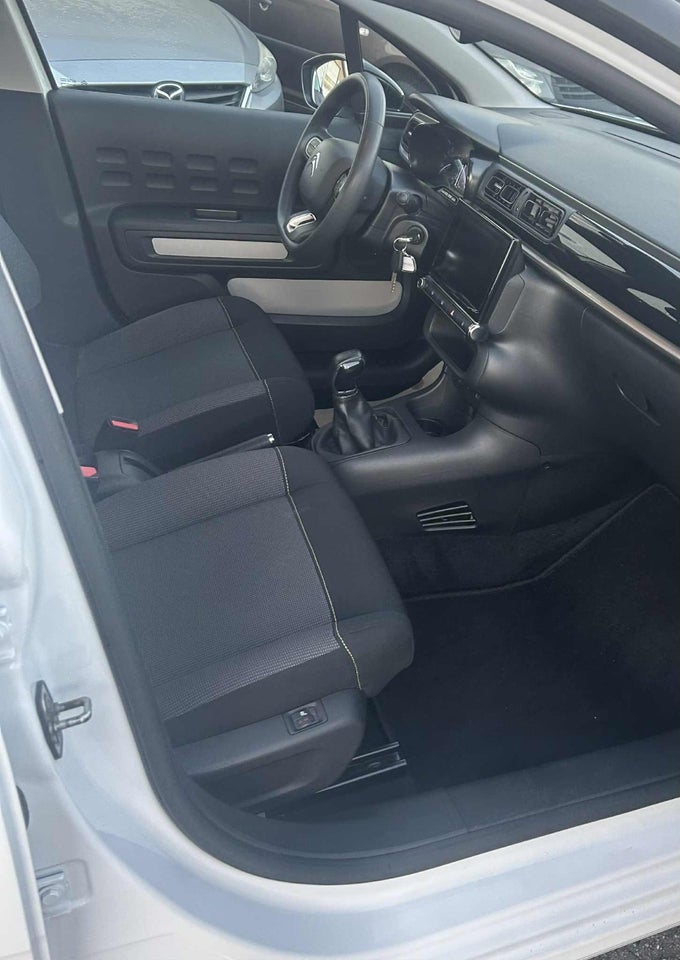 Citroën C3 1,2 PureTech 82 Shine 5d