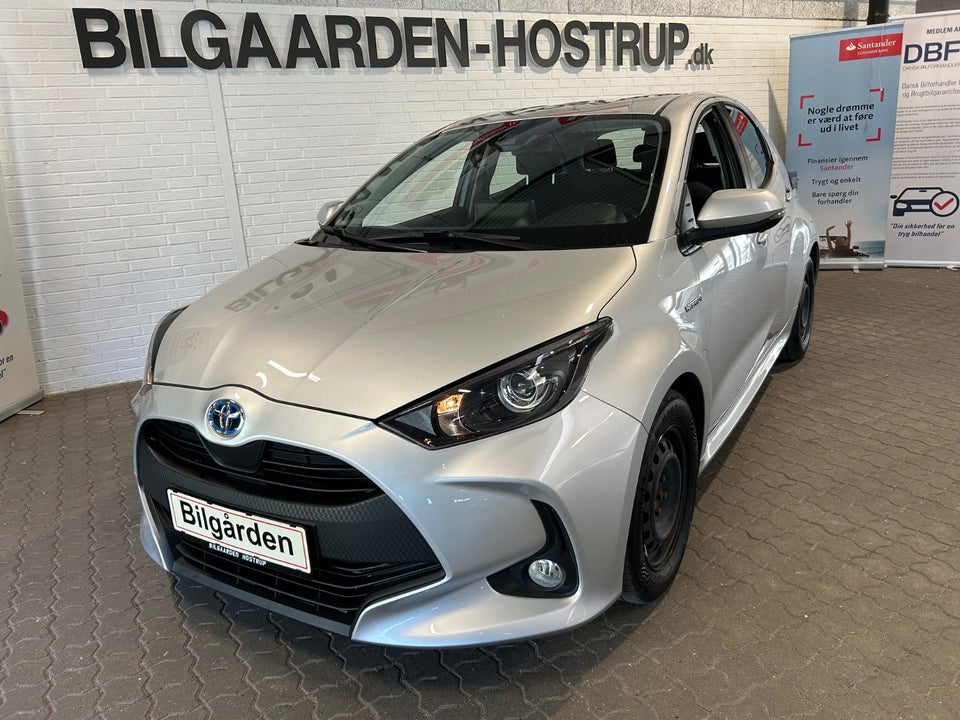 Toyota Yaris 1,5 Hybrid H3 e-CVT 5d