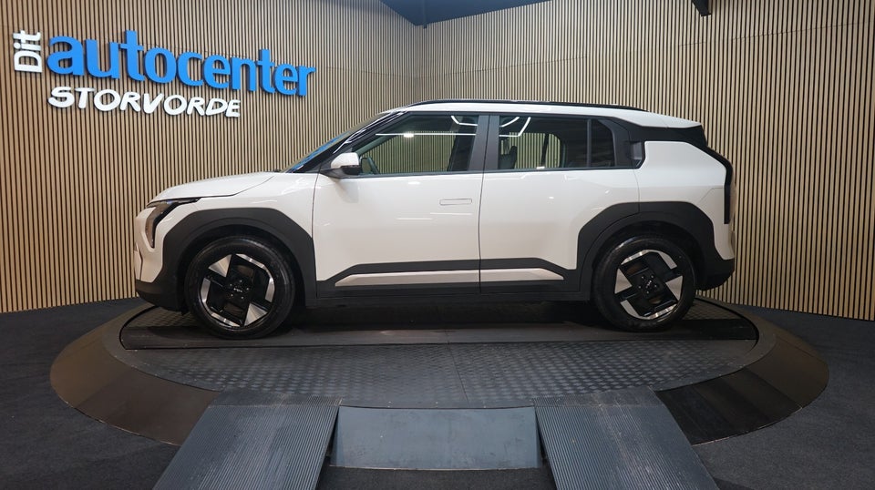 Kia EV3 81 Long Range Earth 5d