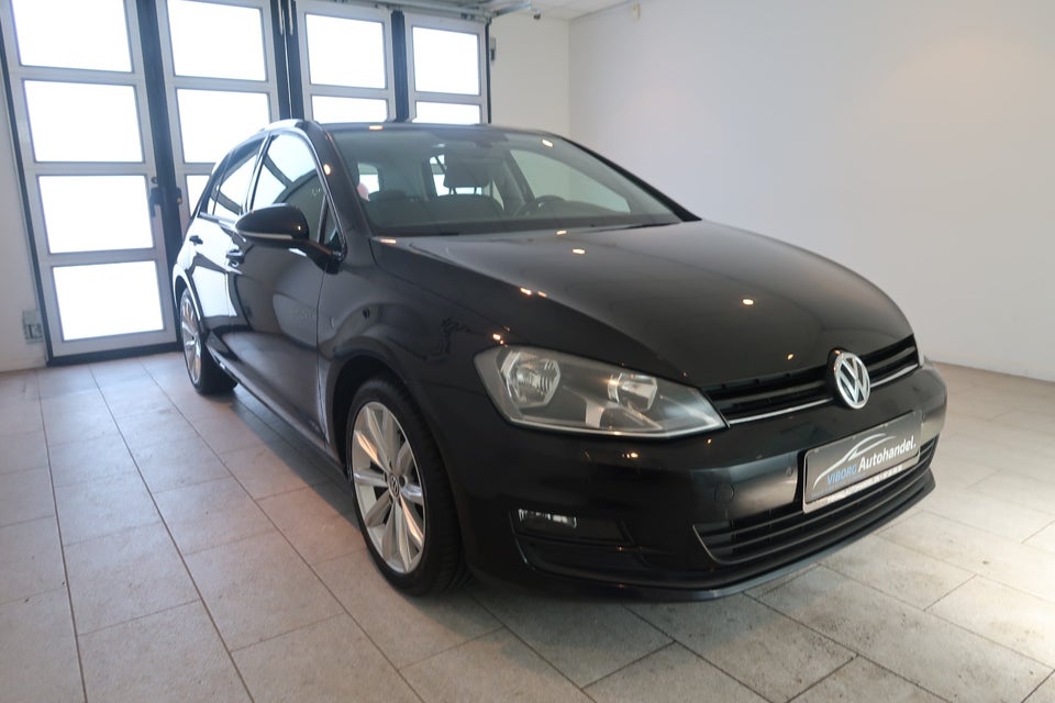 VW Golf VII 1,4 TSi 122 Comfortline BMT 5d