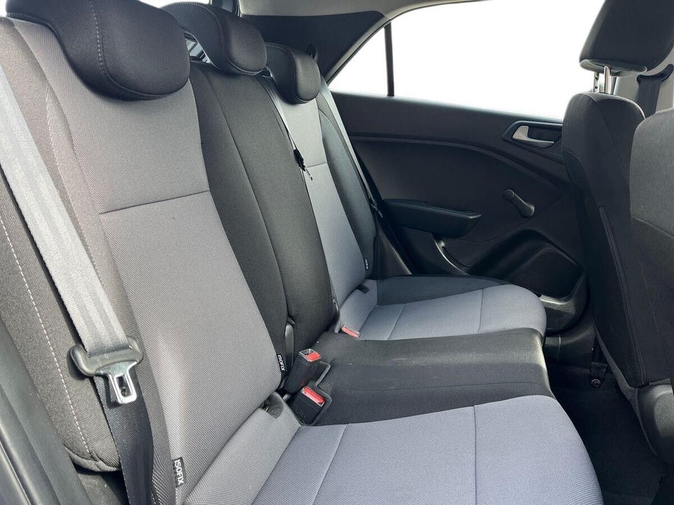 Hyundai i20 1,25 Trend 5d