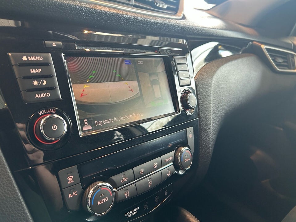 Nissan Qashqai 1,3 Dig-T 160 N-Connecta DCT 5d