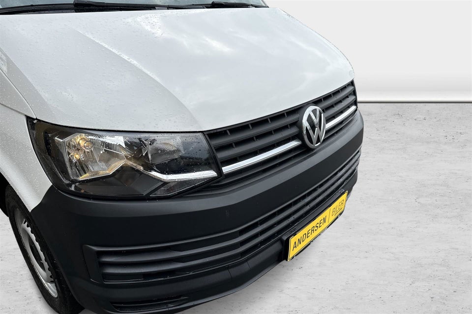 VW Transporter 2,0 TDi 150 Kassevogn DSG lang