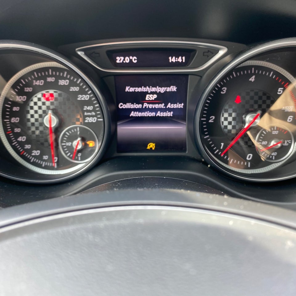 Mercedes A180 d 1,5 Urban 5d