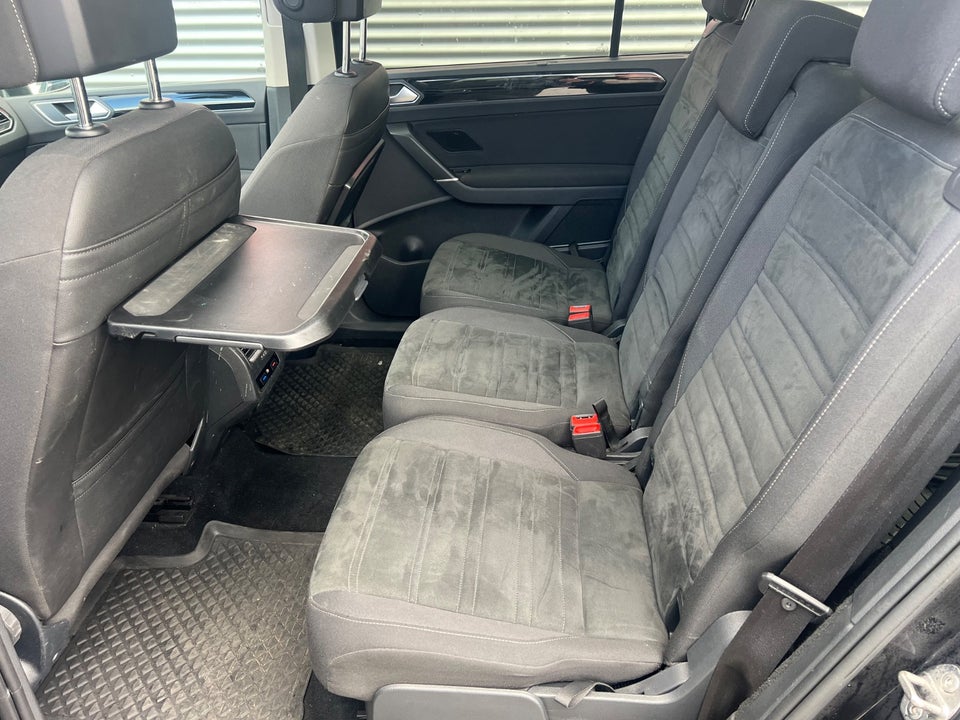 VW Touran 2,0 TDi 150 Highline DSG 7prs 5d