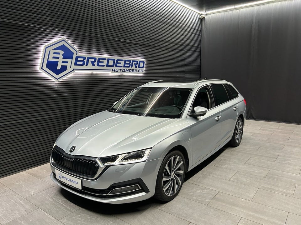 Skoda Octavia 1,4 TSi iV Sportline Combi DSG 5d
