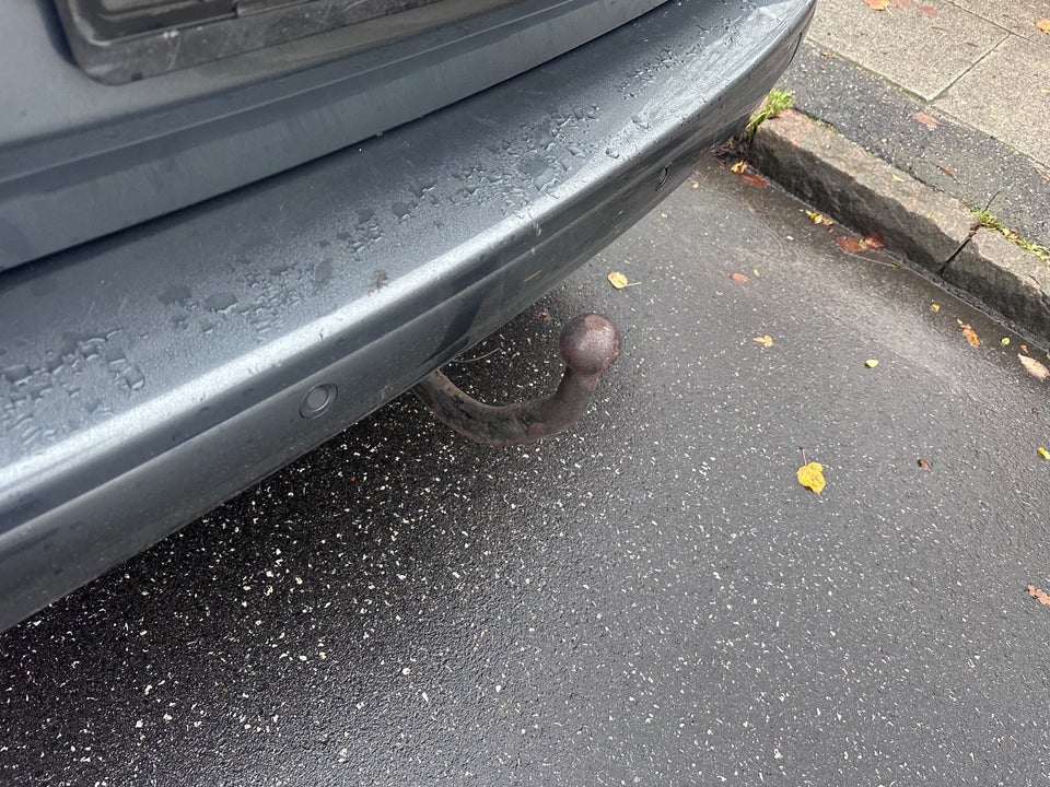 Peugeot 5008 1,6 HDi 110 Premium 7prs 5d