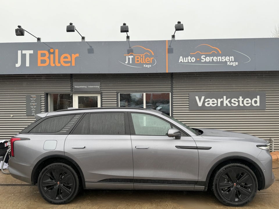 Hongqi E-HS9 99 Exclusive Black Edition 5d