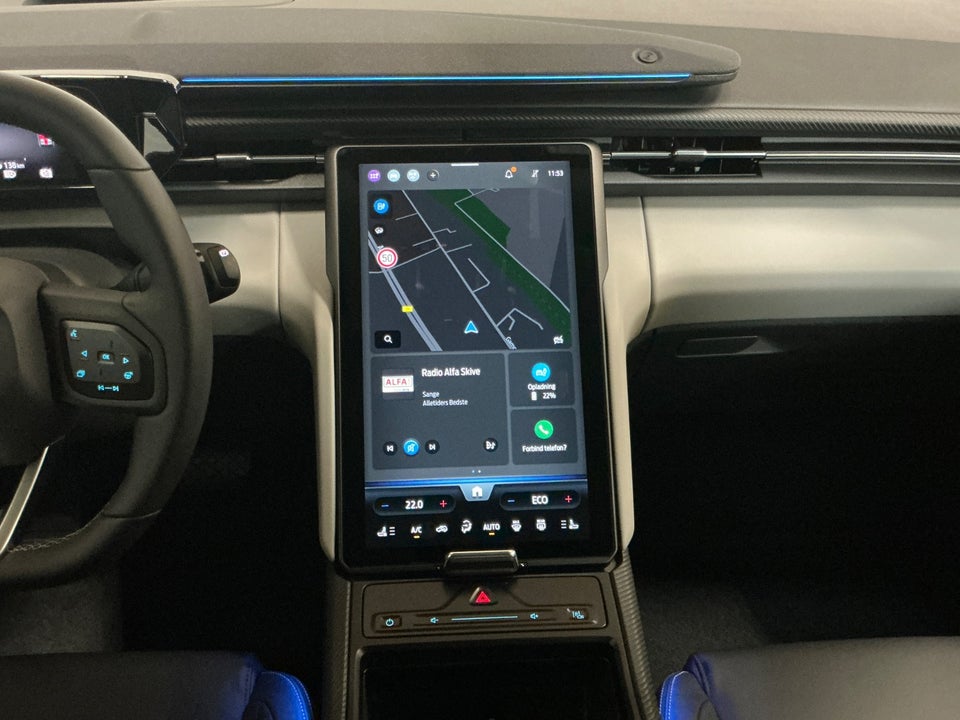 Ford Explorer 77 Premium Extended Range 5d