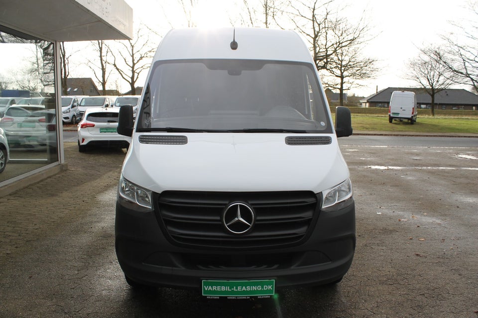 Mercedes Sprinter 314 2,2 CDi A2 Kassevogn aut. RWD