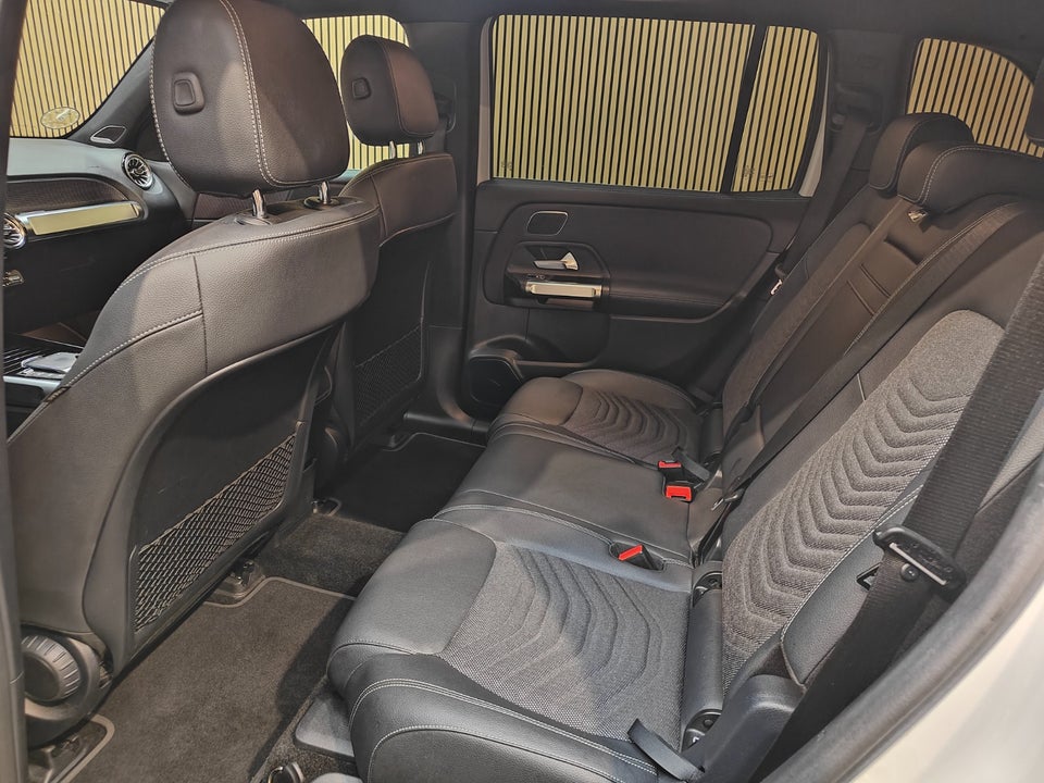 Mercedes EQB250+ Progressive 5d