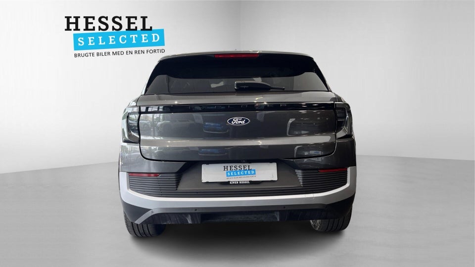 Ford Explorer 79 Premium Extended Range 5d