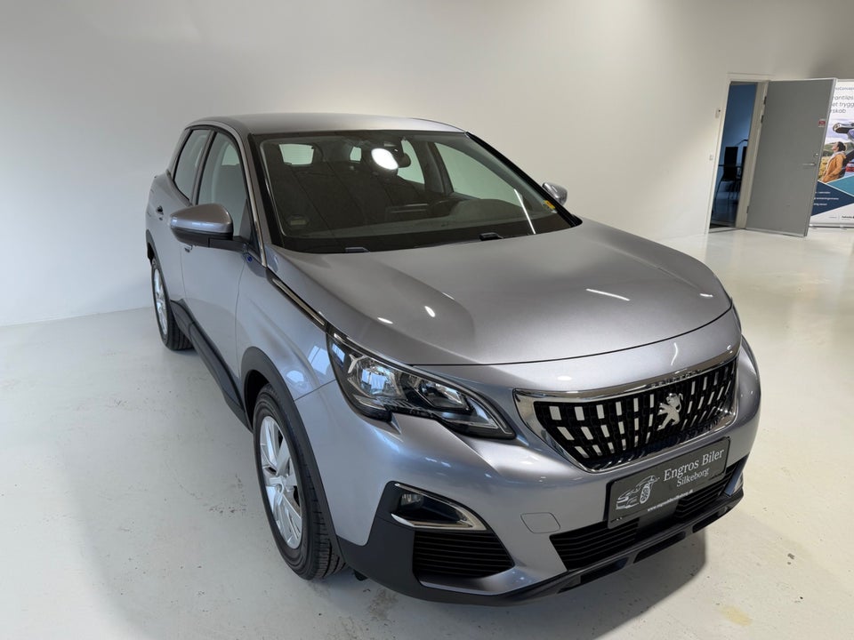 Peugeot 3008 1,2 e-THP 130 Active 5d