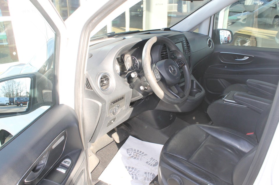 Mercedes Vito 119 2,2 CDi Complete aut. XL