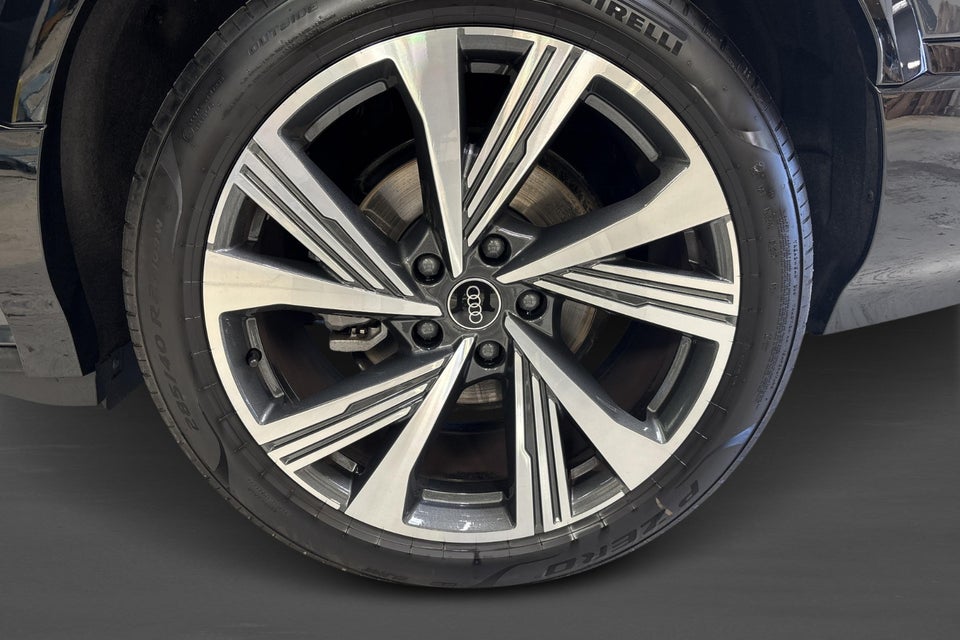 Audi Q6 e-tron S-line plus performance 5d
