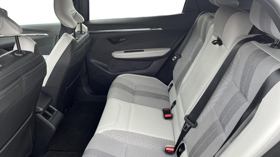 Renault Scenic E-Tech 87 Iconic 5d