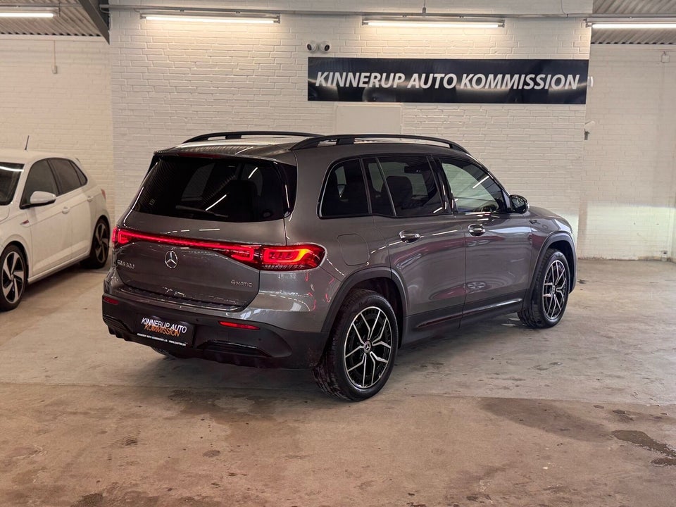 Mercedes EQB300 AMG Line 4Matic 5d