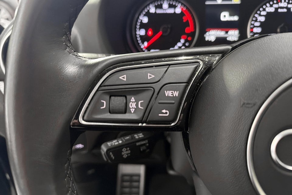 Audi Q2 35 TFSi Prestige S-tr. 5d