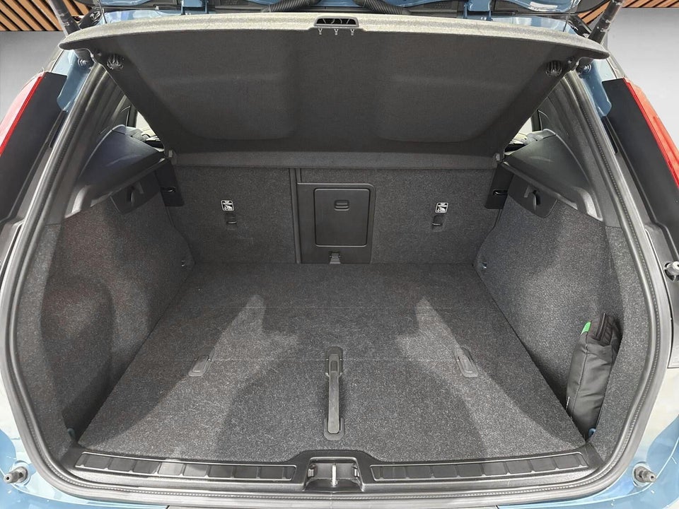 Volvo XC40 ReCharge Twin Ultimate 5d