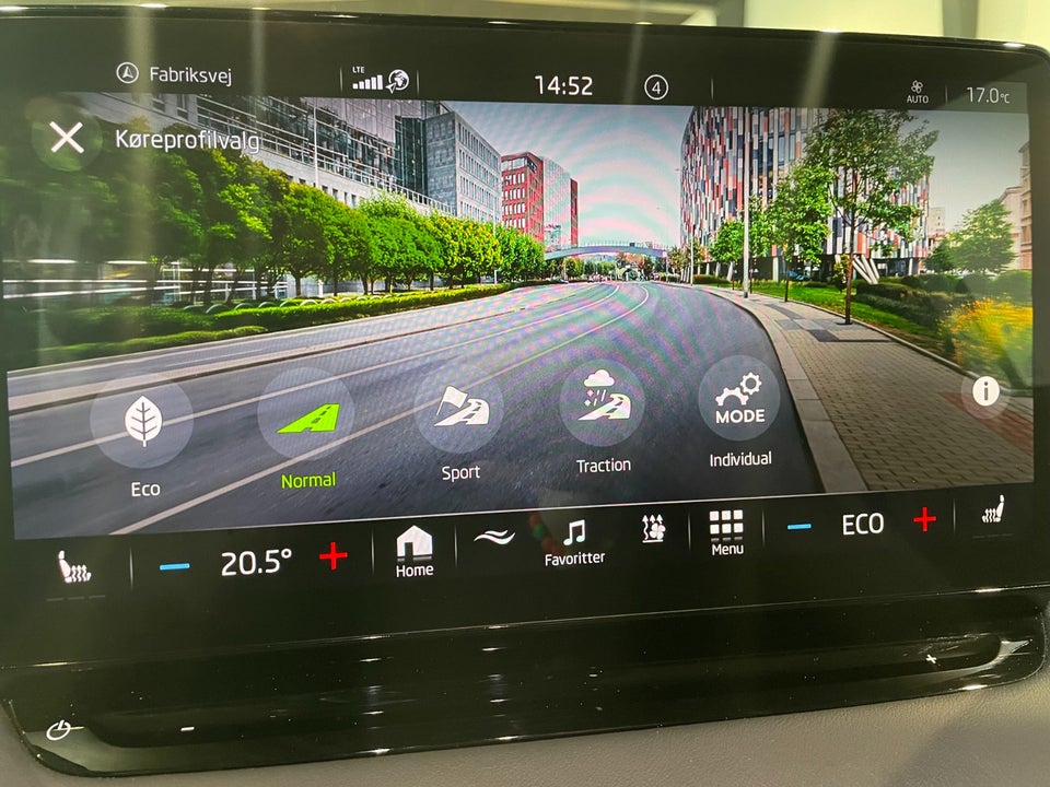 Skoda Enyaq 80x iV Sportline 5d