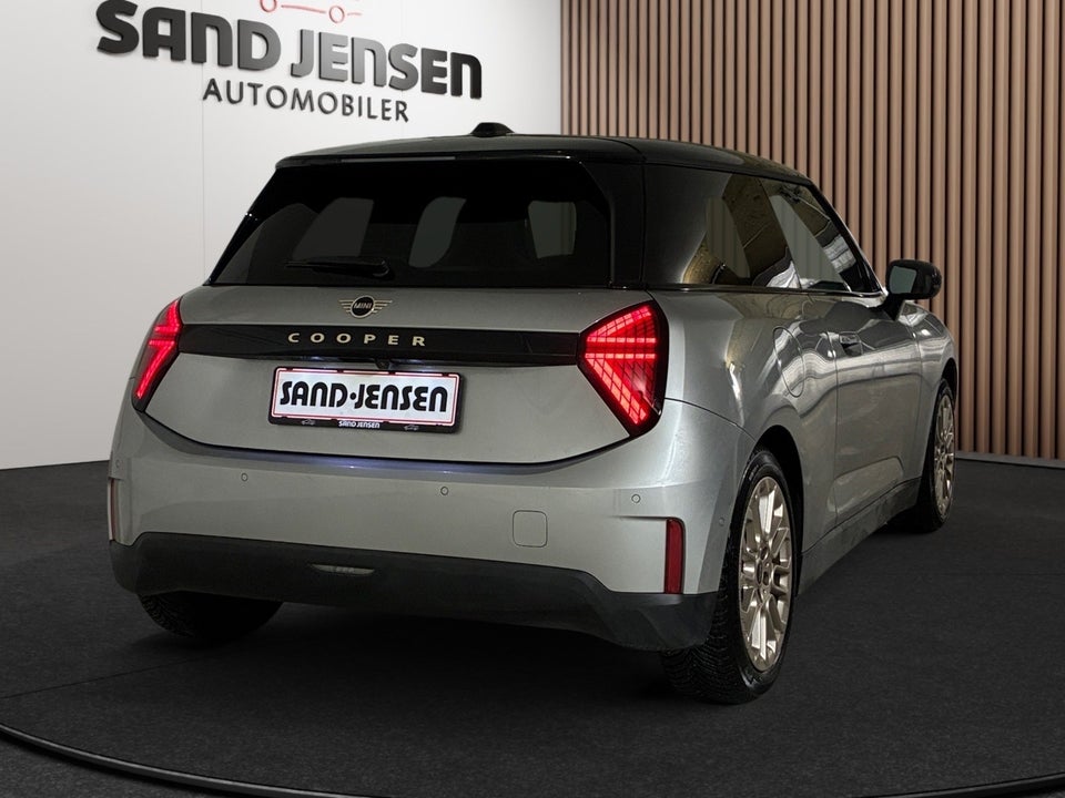 MINI Cooper E Favoured Trim M 3d