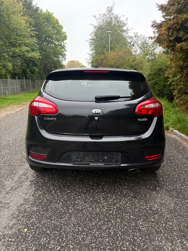 Kia Ceed 1,4 CVVT Style+ Clim 5d