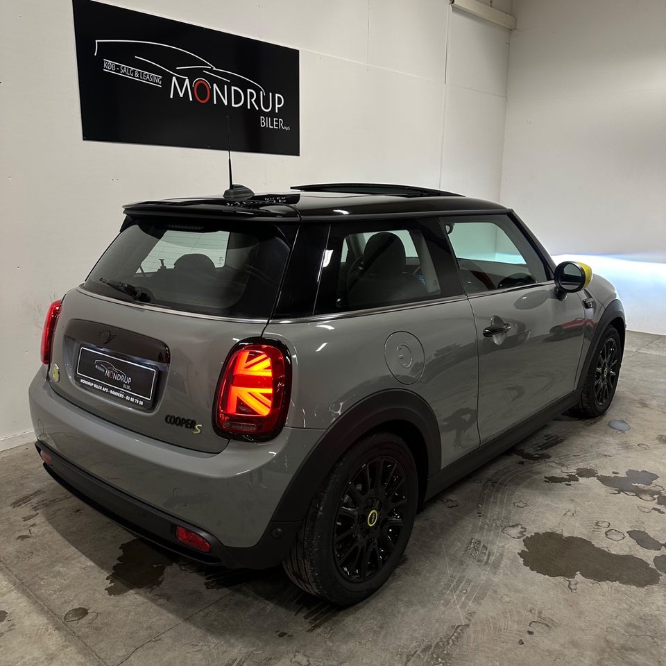 MINI Cooper SE Yours Lounge 3d