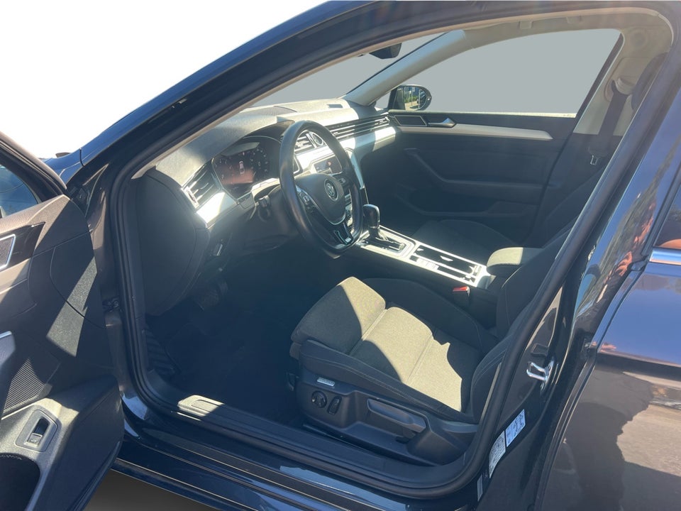 VW Passat 1,4 TSi 150 Comfortline Premium DSG 4d