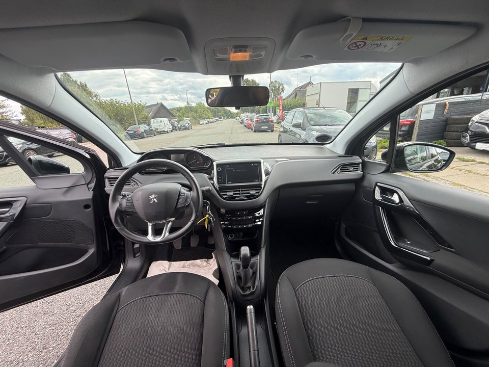 Peugeot 208 1,2 PureTech 82 Active 5d
