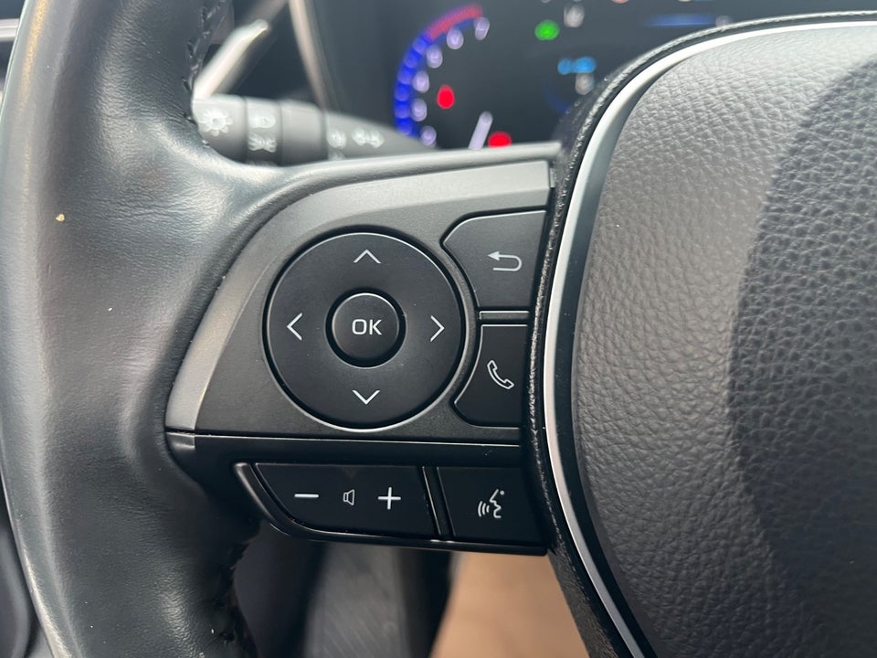 Toyota Corolla 1,8 Hybrid H3 Smart Touring Sports MDS 5d